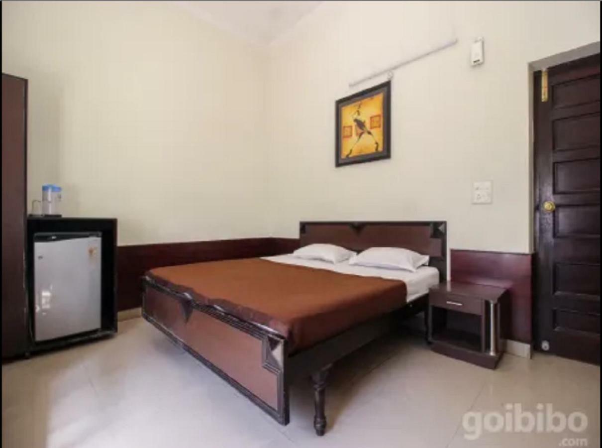 Hotel Utsav Dehradun Eksteriør bilde