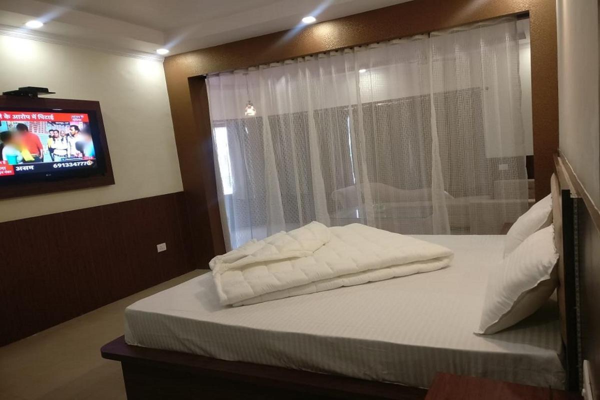 Hotel Utsav Dehradun Eksteriør bilde